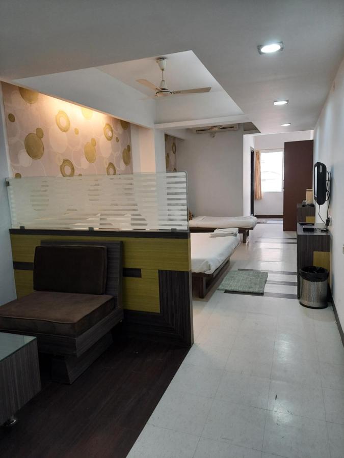 Hotel Grand Suites Indore Extérieur photo