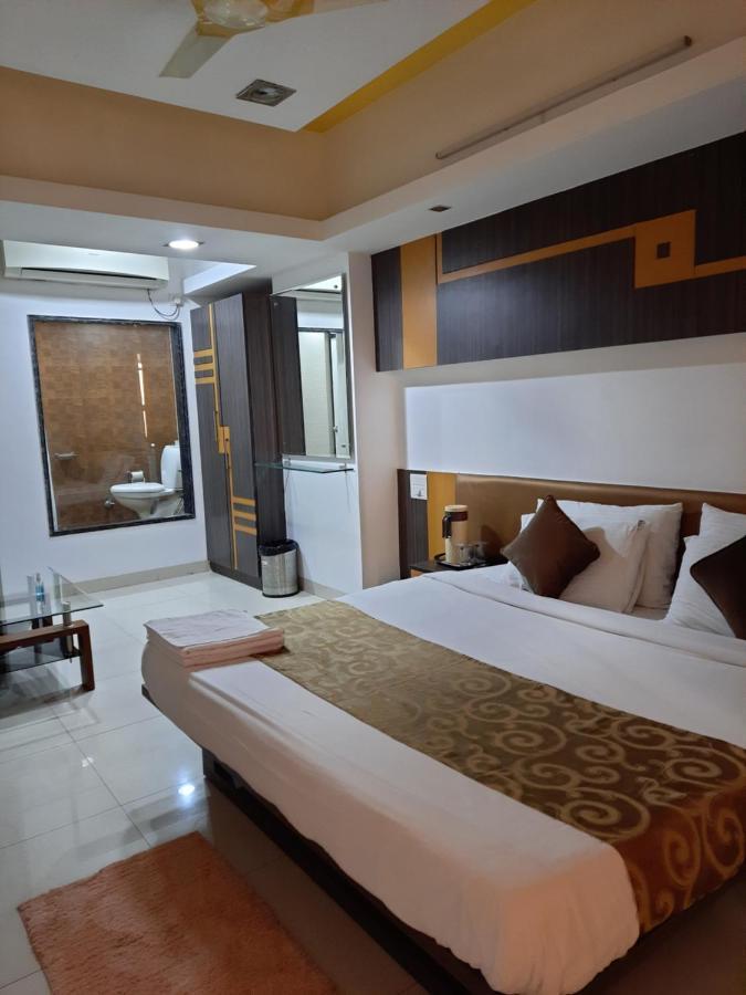 Hotel Grand Suites Indore Extérieur photo